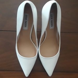 Steve Madden White Heels/Pumps